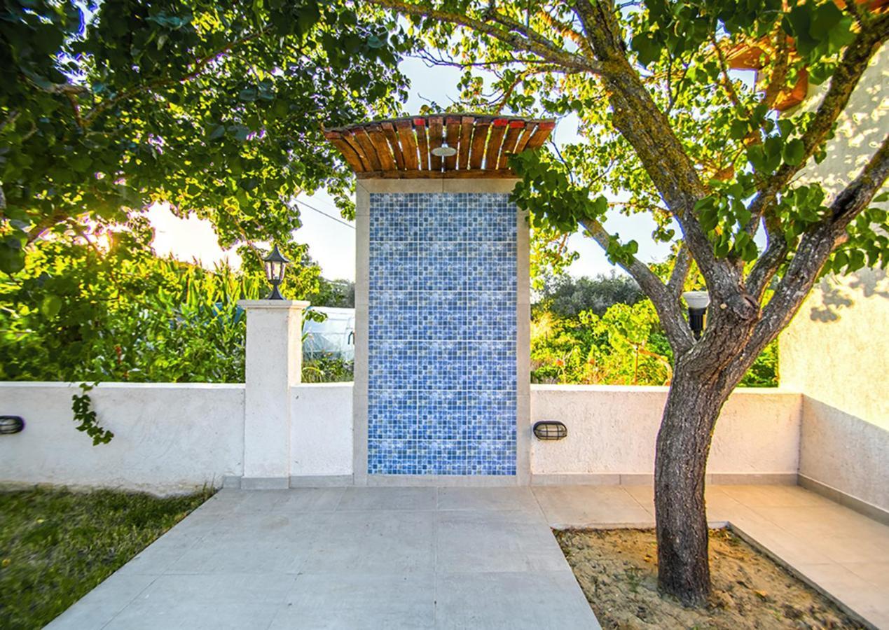 Zissis Villa & Pool 5Min Drive To Beach Kato Yerakarion エクステリア 写真