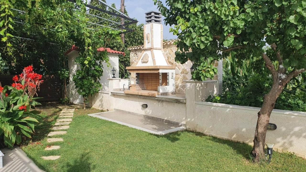 Zissis Villa & Pool 5Min Drive To Beach Kato Yerakarion エクステリア 写真
